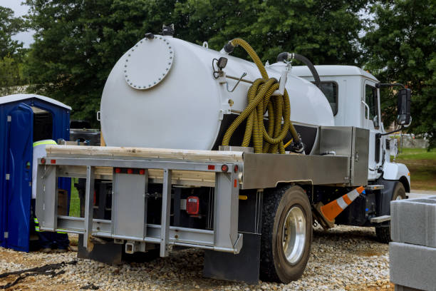 Best Porta potty delivery and setup  in Haysville, KS